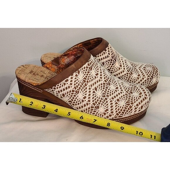 Korks By Kort Ease Nora Slip On Crochet Lace Detail Clog Mule Womens 11M 3" Heel - Picture 12 of 12
